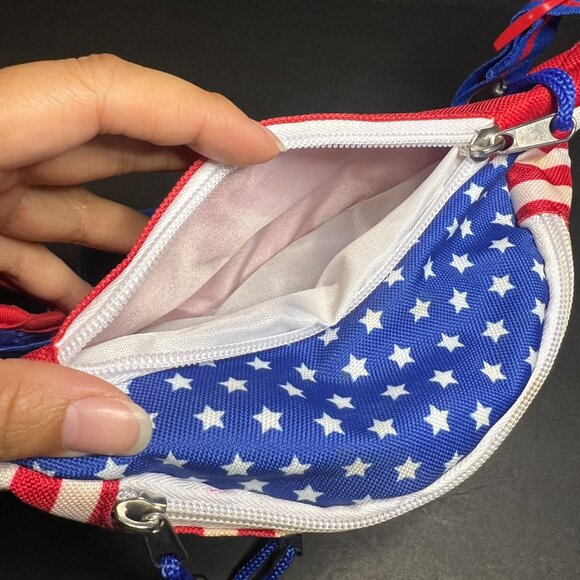 Tipsy Elves USA United States Stars & Stripes Freedom Fanny Pack & Button Pin - Picture 8 of 12